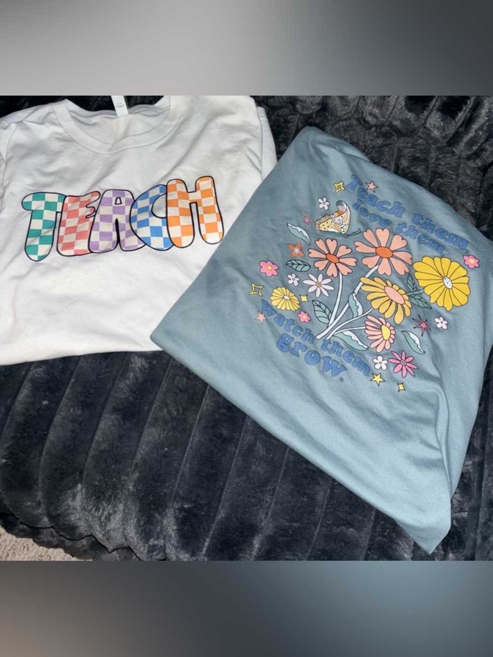 SHEIN White & Blue Graphic Short Sleeve Tees - Checker & Floral Prints